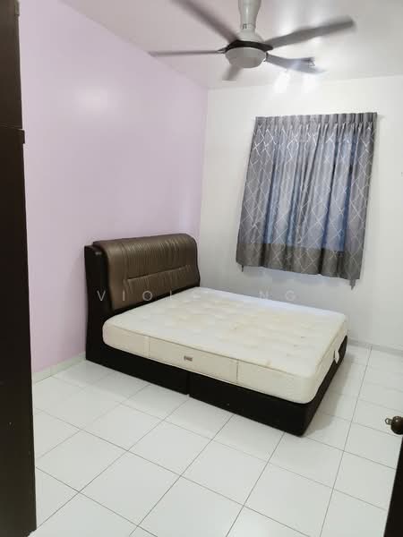 Rumah Teres 2 Tingkat untuk Dijual di Taman Setia Indah (Tebrau) - Violet Ng - Bedroom - PropertyGuru.com.my