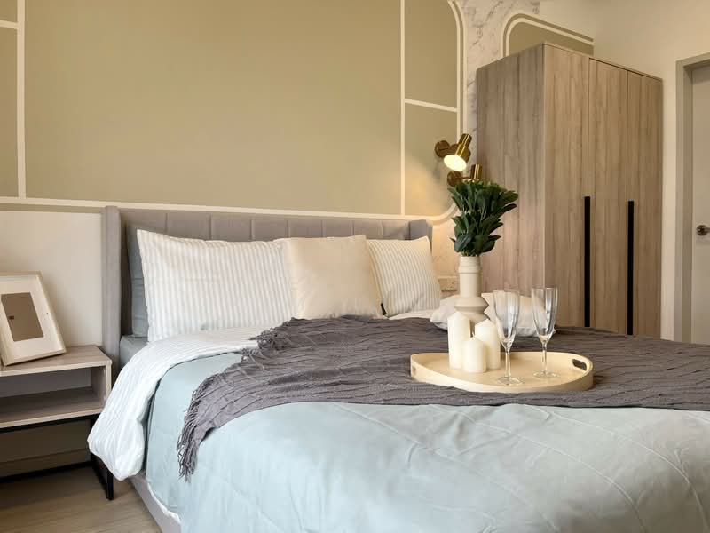 Service Residence for Rent at RYAN & MIHO - Kim Ling - Master Bedroom - PropertyGuru.com.my