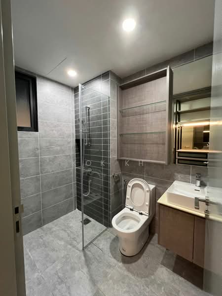 Servis Apartment untuk Disewa di Millerz Square Serviced Residence - Kok KH - Bathroom - PropertyGuru.com.my