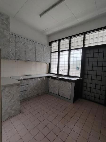 1-storey Terraced House for Sale in Bandar Sri Damansara (Selangor) - William Sim - Kitchen - PropertyGuru.com.my