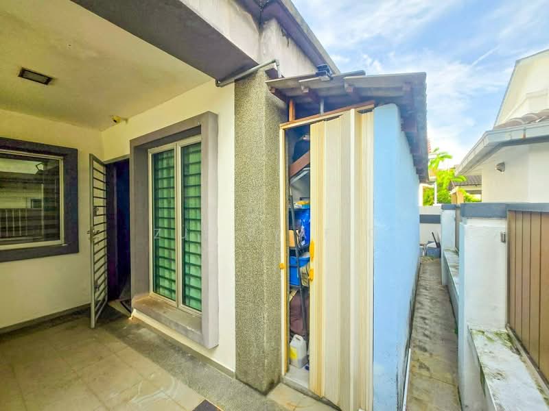 Semi-Detached House for Sale in Taman Saujana Emas (Kajang) - Zul Syafiq - Exterior - PropertyGuru.com.my