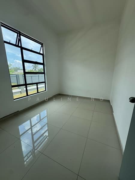 Semi-Detached House for Sale in Kelapa Sawit (Kulai) - Pauline Ng - Interior - PropertyGuru.com.my