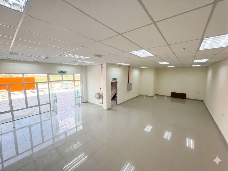 Warehouse for Rent in Kawasan Perindustrian SILC (Iskandar Puteri (Nusajaya)) - See Hooi Tay - Entrance - PropertyGuru.com.my