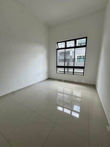 Rumah Berkembar untuk Dijual di Kelapa Sawit (Kulai) - Pauline Ng - Interior - PropertyGuru.com.my