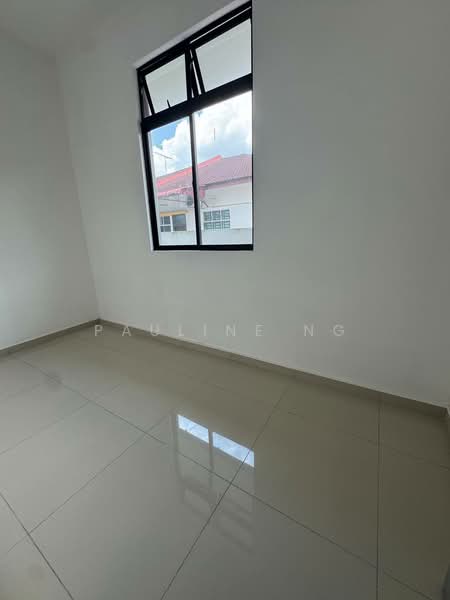 Rumah Berkembar untuk Dijual di Kelapa Sawit (Kulai) - Pauline Ng - Interior - PropertyGuru.com.my