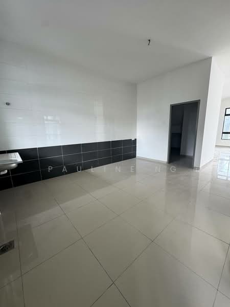 Rumah Berkembar untuk Dijual di Kelapa Sawit (Kulai) - Pauline Ng - Interior - PropertyGuru.com.my