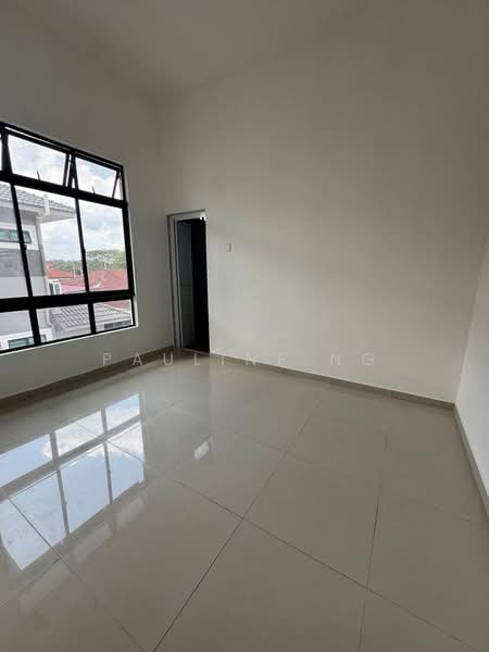 Rumah Berkembar untuk Dijual di Kelapa Sawit (Kulai) - Pauline Ng - Interior - PropertyGuru.com.my