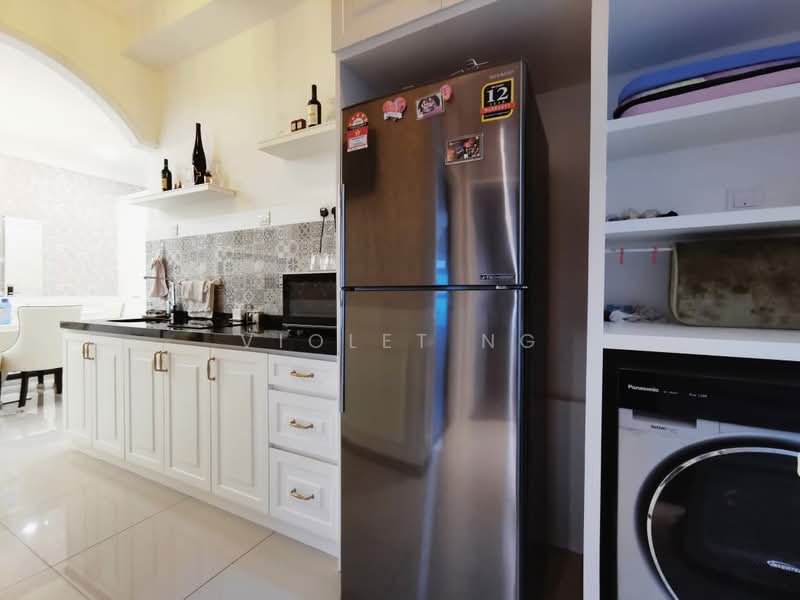Servis Apartment untuk Dijual di D'carlton (Residensi Seri Mega) - Violet Ng - Kitchen - PropertyGuru.com.my