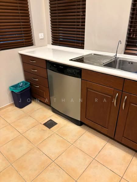 Semi-Detached House for Rent in Taman Sri Hartamas (Sri Hartamas) - Jonathan Raj - Kitchen - PropertyGuru.com.my