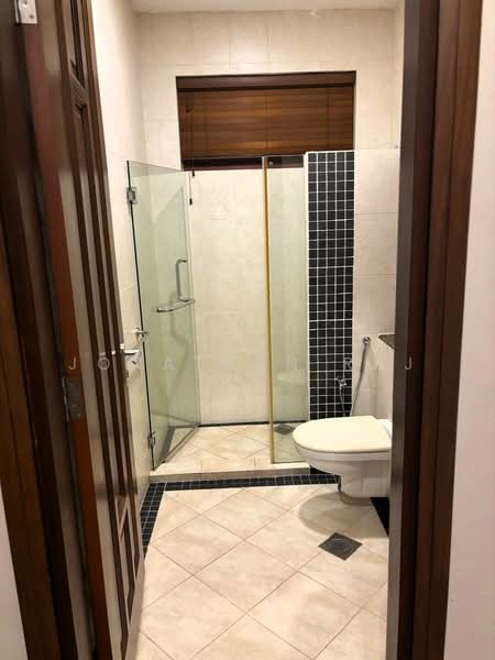 Semi-Detached House for Rent in Taman Sri Hartamas (Sri Hartamas) - Jonathan Raj - Bathroom - PropertyGuru.com.my