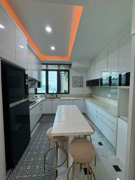 Kondominium untuk Dijual di The LIGHT COLLECTION II - Jason Phoon - Kitchen - PropertyGuru.com.my