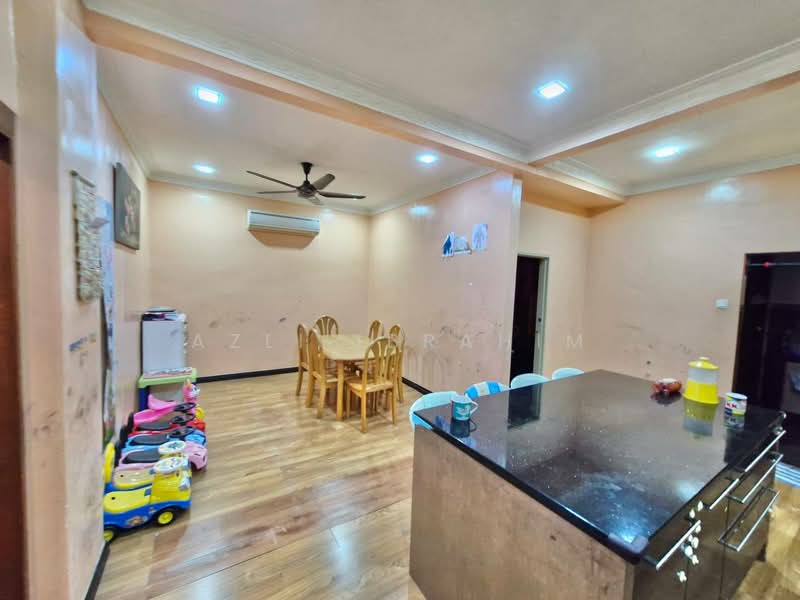 Rumah Teres 2 Tingkat untuk Dijual di Taman Sri Cheras (Cheras) - Azli Ibrahim - Dining Room - PropertyGuru.com.my