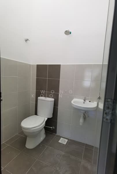 1-storey Terraced House for Sale in Sepang (Selangor) - Wong Koon Wong Koon Weng - Bathroom - PropertyGuru.com.my