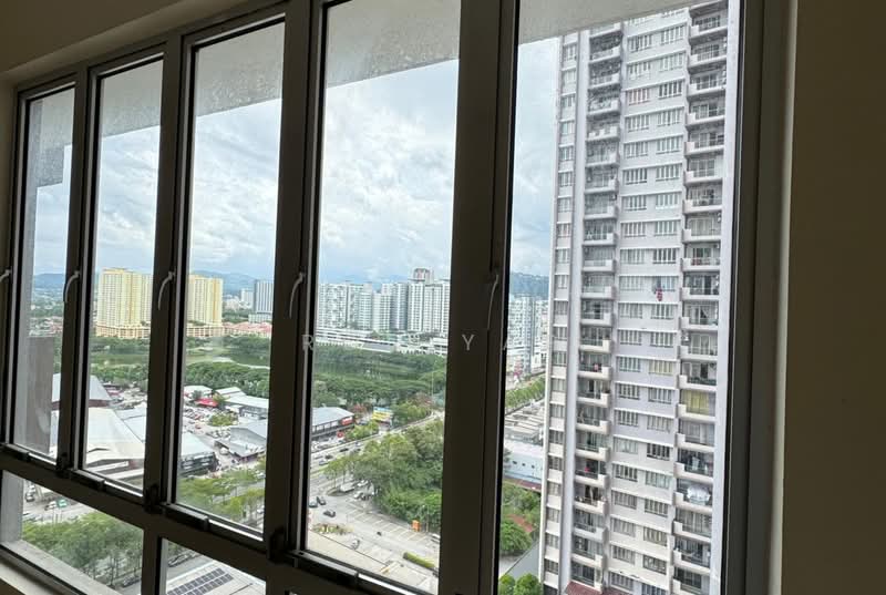 Service Residence for Sale at Platinum Lake PV 21 - Ron Yap - View - PropertyGuru.com.my