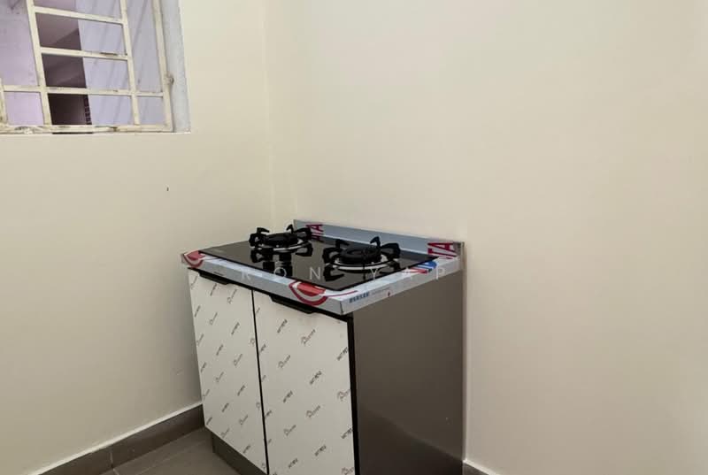 Service Residence for Sale at Platinum Lake PV 21 - Ron Yap - Kitchen - PropertyGuru.com.my
