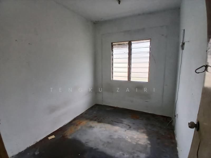 Rumah Flat untuk Dijual di Flat PKNS Section 7 - Tengku Zairi - PropertyGuru.com.my