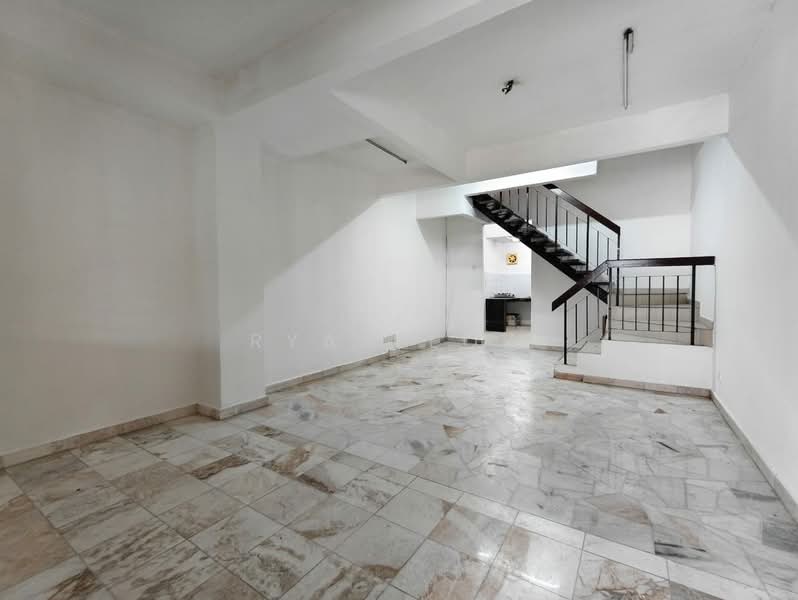 2-storey Terraced House for Sale in Taman Muda (Ampang) - Ryan Low - Interior - PropertyGuru.com.my