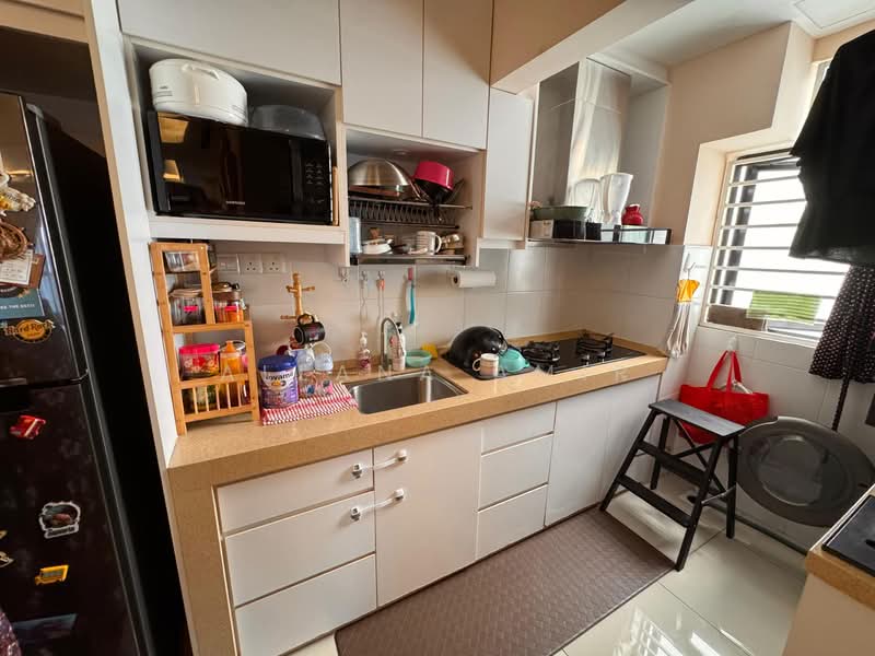 Servis Apartment untuk Disewa di One Maxim - Allana Amir - PropertyGuru.com.my