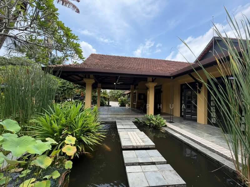 Bungalow for Sale in Country Heights (Kajang) - Charles Phua - Exterior - PropertyGuru.com.my
