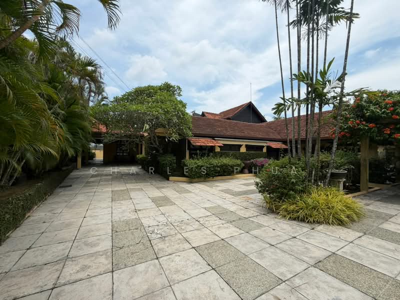 Bungalow for Sale in Country Heights (Kajang) - Charles Phua - PropertyGuru.com.my