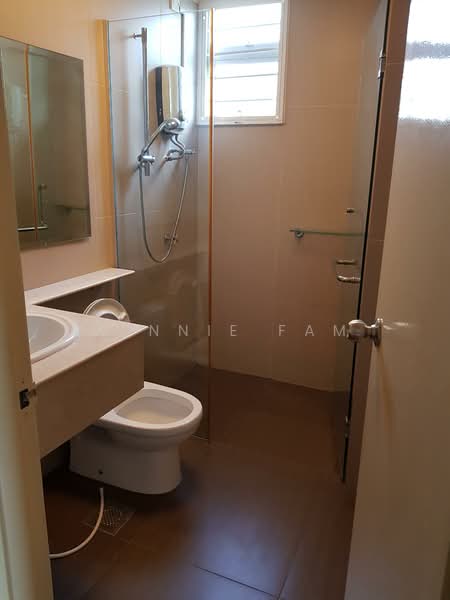 Vila Berkembar untuk Disewa di Petaling Jaya (Selangor) - Winnie Fam - Bathroom - PropertyGuru.com.my
