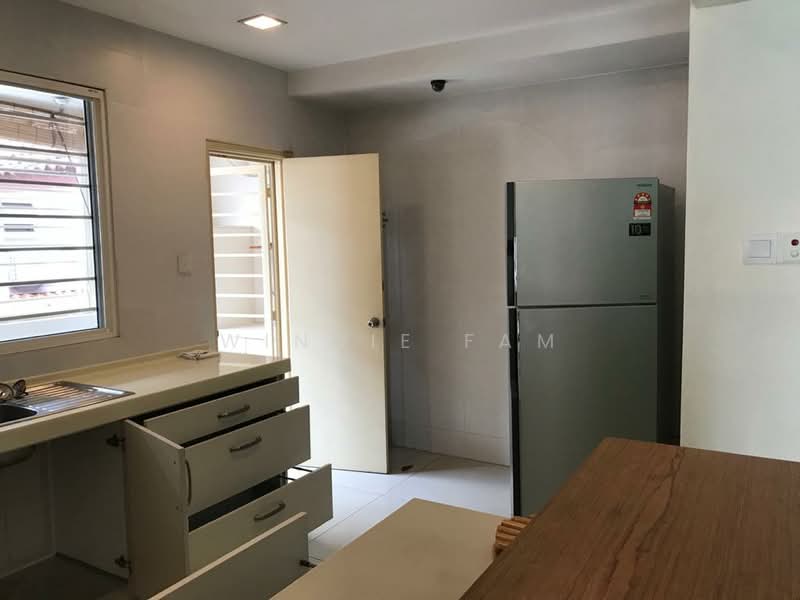 Vila Berkembar untuk Disewa di Petaling Jaya (Selangor) - Winnie Fam - Kitchen - PropertyGuru.com.my