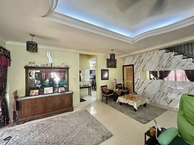 Semi-Detached House for Sale in Taman Taming Maju (Cheras) - Azli Ibrahim - Living Room - PropertyGuru.com.my
