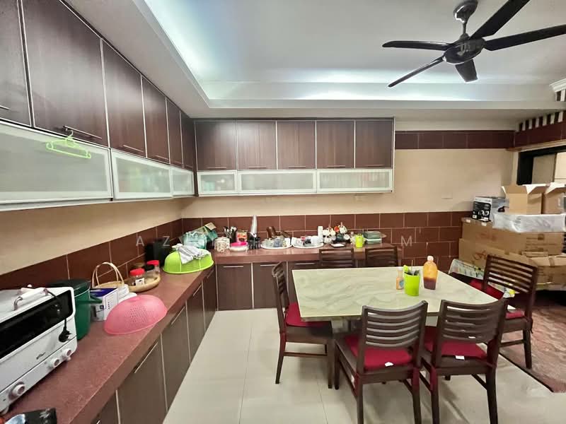 Semi-Detached House for Sale in Taman Taming Maju (Cheras) - Azli Ibrahim - Kitchen - PropertyGuru.com.my