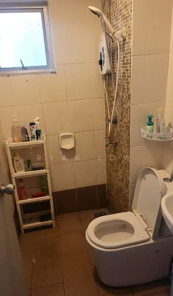 Condominium for Sale at Suasana Lumayan - Ryan Low - Bathroom - PropertyGuru.com.my