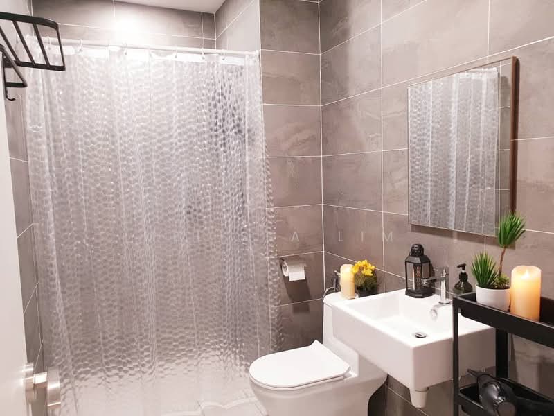 Servis Apartment untuk Disewa di Bell Suites - Melissa Lim - Bathroom - PropertyGuru.com.my