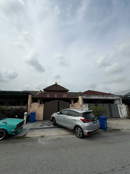 Rumah Teres untuk Dijual di Bandar Baru Sungai Buloh (Sungai Buloh) - Kew . - Exterior - PropertyGuru.com.my
