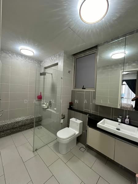 Kondominium untuk Disewa di Par 3 Condo & Condo Villa - Danny Nabil - PropertyGuru.com.my
