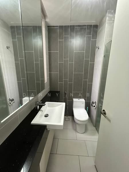 Kondominium untuk Disewa di Par 3 Condo & Condo Villa - Danny Nabil - PropertyGuru.com.my