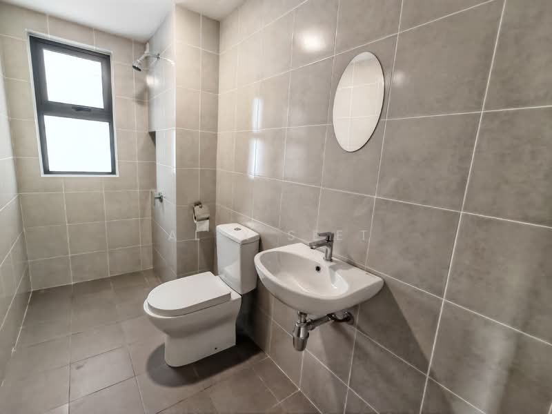 Service Residence for Rent at M Arisa - Alex Seet - Bathroom - PropertyGuru.com.my