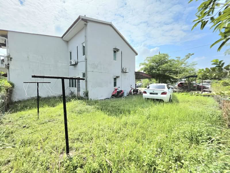 2-storey Terraced House for Sale in Seksyen 17 (Shah Alam) - Azli Ibrahim - Exterior - PropertyGuru.com.my