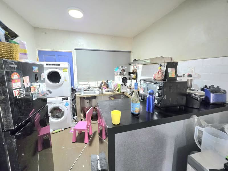 2-storey Terraced House for Sale in Seksyen 17 (Shah Alam) - Azli Ibrahim - PropertyGuru.com.my