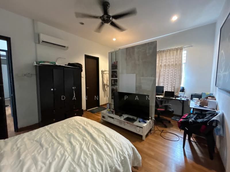 Rumah Banglo untuk Dijual di Bandar Puteri Puchong (Puchong) - Danny Pang - Bedroom - PropertyGuru.com.my