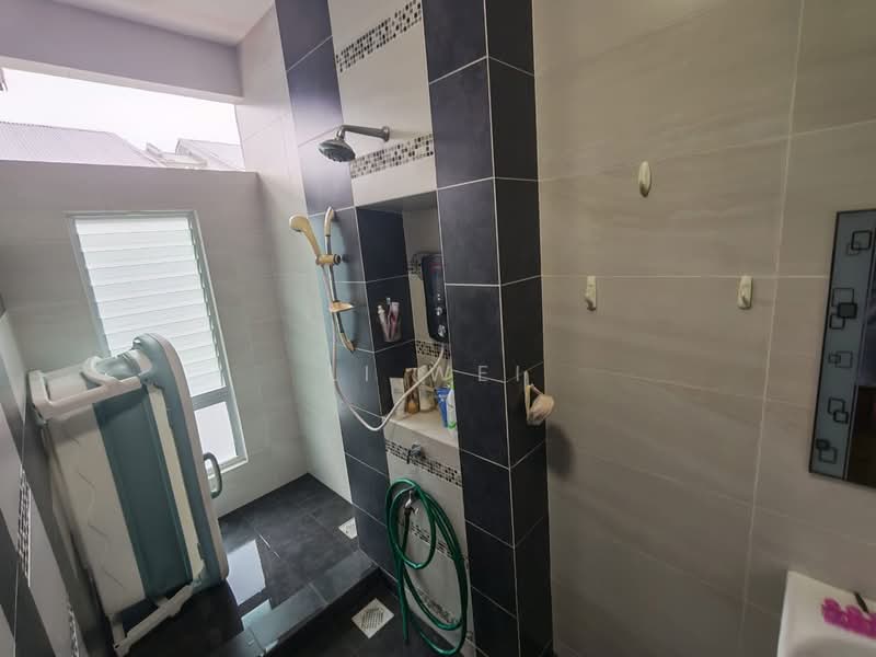 Rumah Bandar untuk Disewa di Taman Sutera Utama (Skudai) - Li Wei - PropertyGuru.com.my