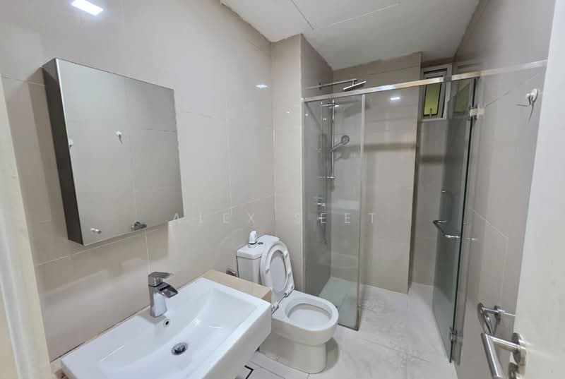 Condominium for Rent at Scenaria @ North Kiara Hills - Alex Seet - Bathroom - PropertyGuru.com.my