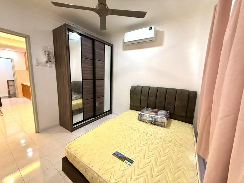 Pangsapuri untuk Disewa di Vista Pinggiran Apartment - Kew . - Bedroom - PropertyGuru.com.my