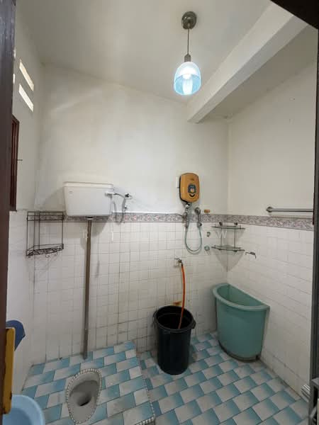 2-storey Terraced House for Sale in Pandan Indah (Ampang) - Ryan Low - Bathroom - PropertyGuru.com.my