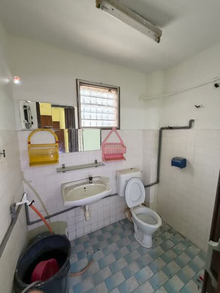 2-storey Terraced House for Sale in Pandan Indah (Ampang) - Ryan Low - Bathroom - PropertyGuru.com.my
