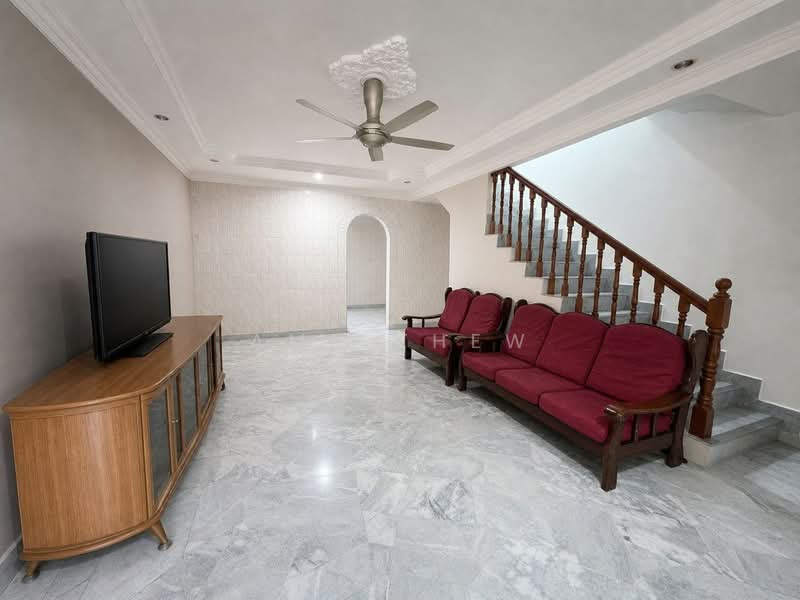 Rumah Teres 2 Tingkat untuk Dijual di Cheras (Selangor) - Amy Thew - Living Room - PropertyGuru.com.my