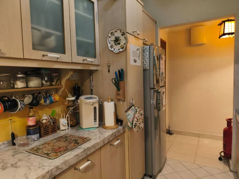 Condominium for Sale at Green Avenue Condominium - Jocelyn Ho - Kitchen - PropertyGuru.com.my