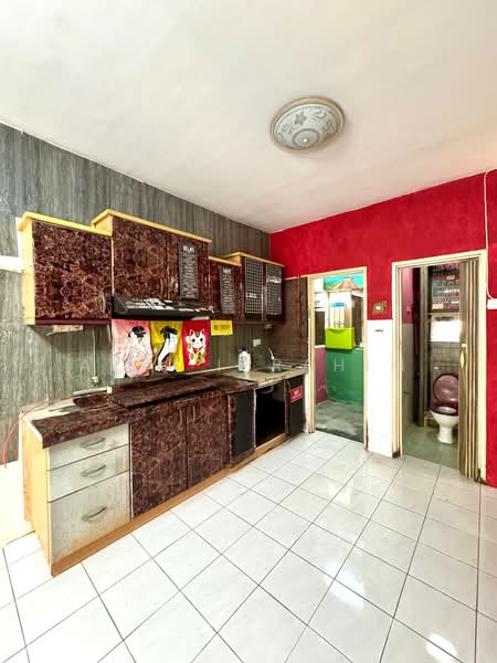 Apartment for Sale at Pangsapuri Cemara - Azli Ibrahim - Kitchen - PropertyGuru.com.my
