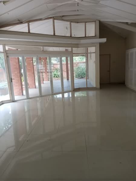 Bungalow House for Rent in Ampang Hilir (Ampang) - Juliet . - PropertyGuru.com.my