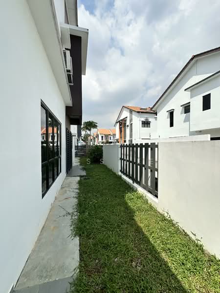 Rumah Teres 2 Tingkat untuk Dijual di Setia Utama (Setia Alam) - Jess Tee - Exterior - PropertyGuru.com.my