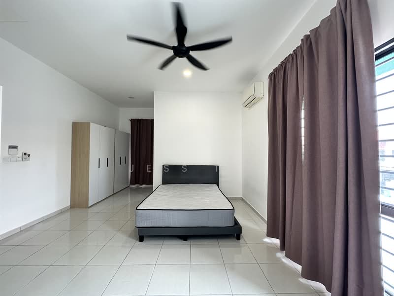Rumah Teres 2 Tingkat untuk Dijual di Setia Utama (Setia Alam) - Jess Tee - Bedroom - PropertyGuru.com.my