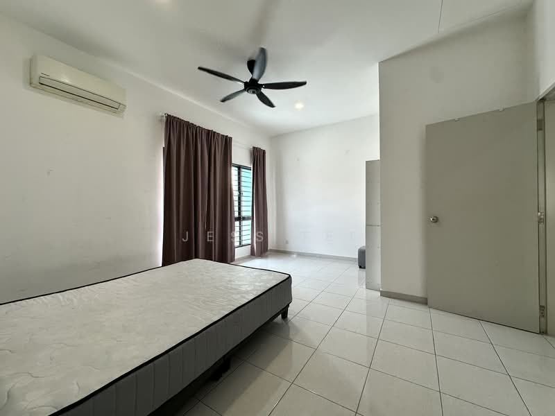 Rumah Teres 2 Tingkat untuk Dijual di Setia Utama (Setia Alam) - Jess Tee - Bedroom - PropertyGuru.com.my