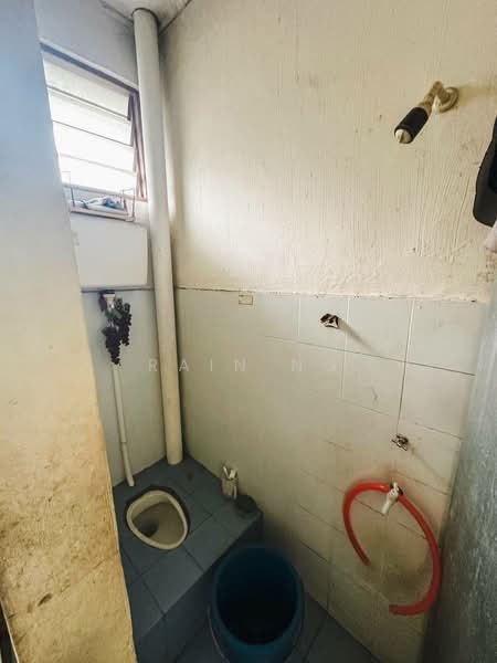 2-storey Terraced House for Sale in Kulai (Johor) - Rain Ng - Bathroom - PropertyGuru.com.my